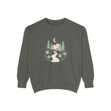 Simple Trail Sweatshirt